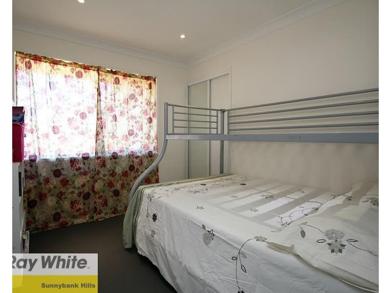 75 Estramina Road, Regents Park QLD 4118