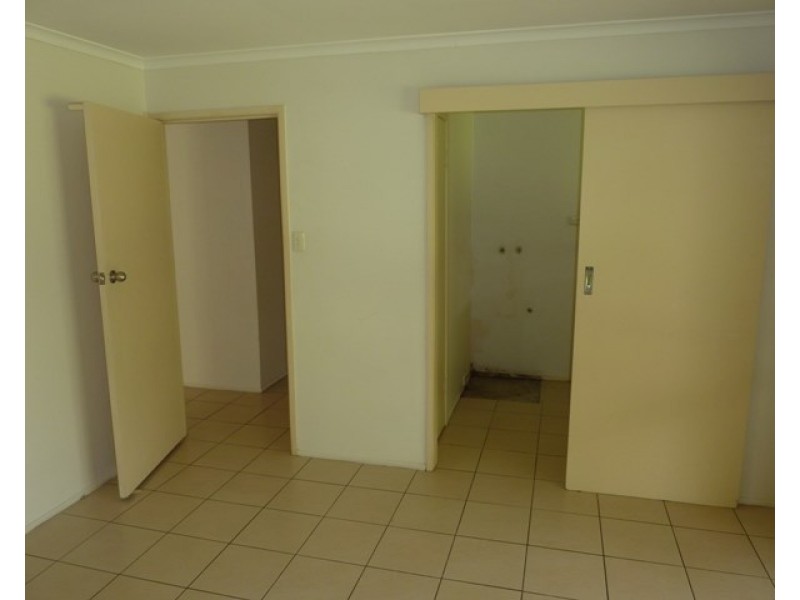 8 Amarna Street, Eight Mile Plains QLD 4113