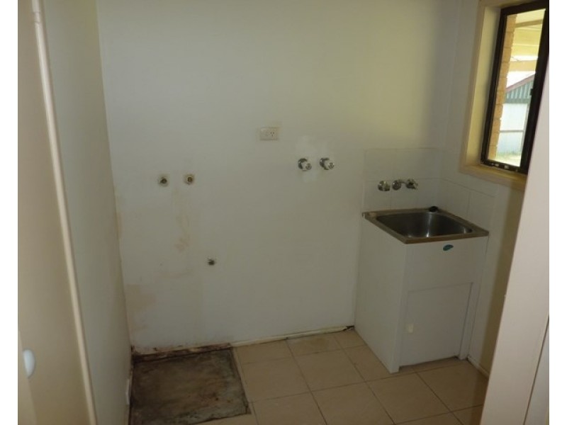 8 Amarna Street, Eight Mile Plains QLD 4113