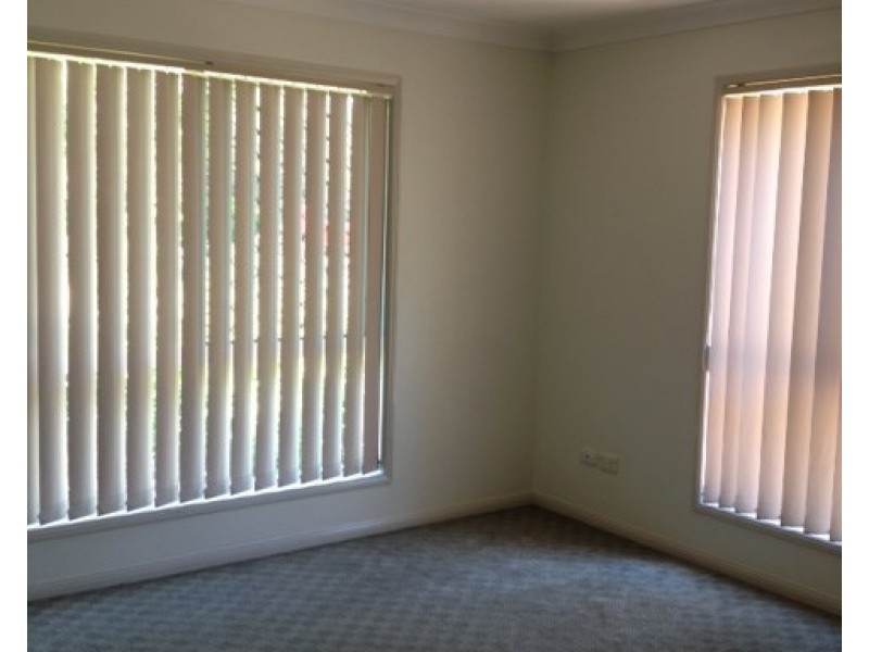 2/37 CRESSIDA Street, Sunnybank Hills QLD 4109