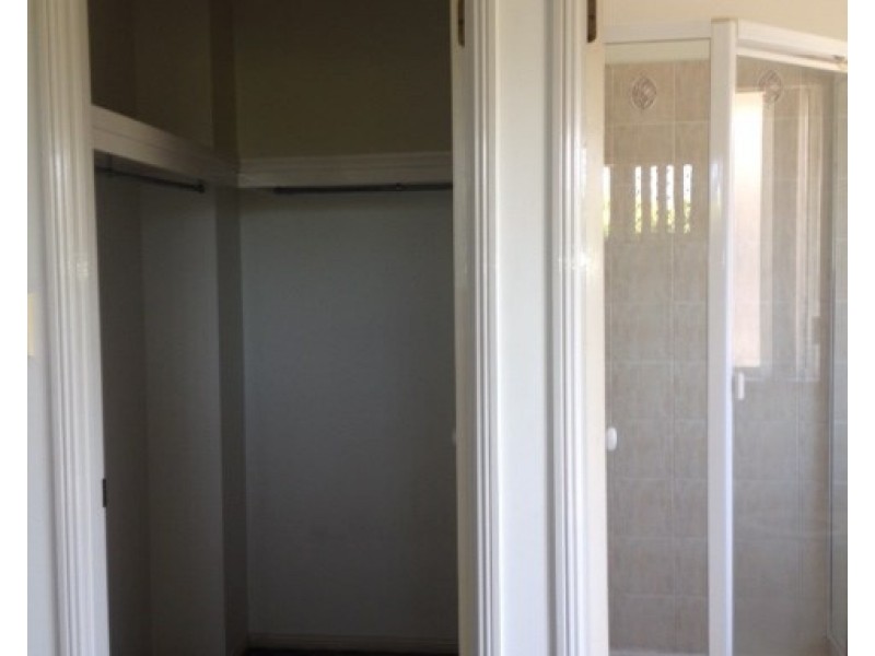 2/37 CRESSIDA Street, Sunnybank Hills QLD 4109