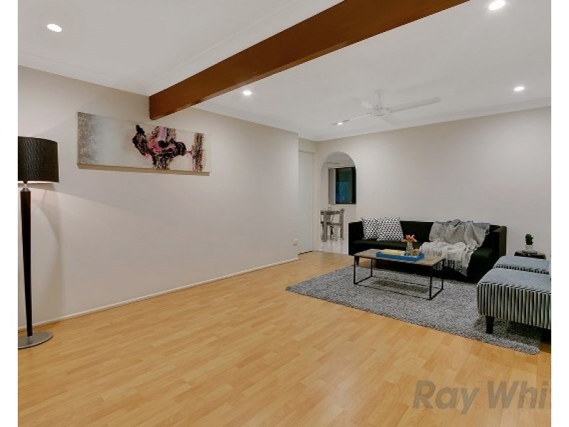 11 Gwandalan Street, Eight Mile Plains QLD 4113