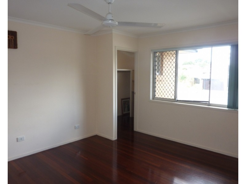 8 Nepeta Street, Runcorn QLD 4113