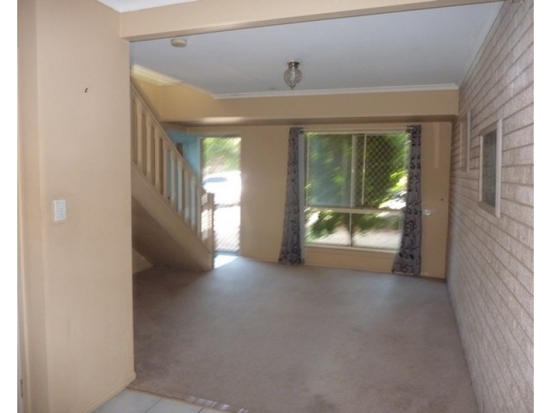 33/13 Bridge Street, Redbank QLD 4301