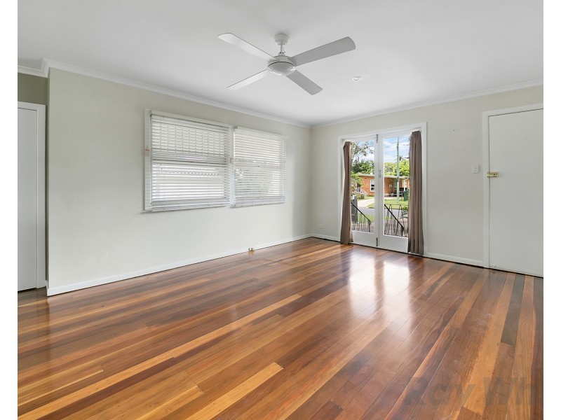 8 Glenview Street, Acacia Ridge QLD 4110