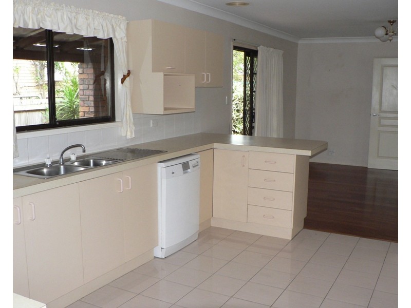 22 Amarna Street, Eight Mile Plains QLD 4113