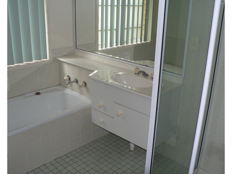 16 Demigre Street, Eight Mile Plains QLD 4113