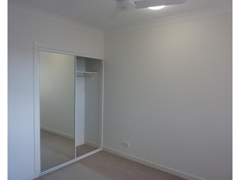 912-20/8 Win Street, Eight Mile Plains QLD 4113