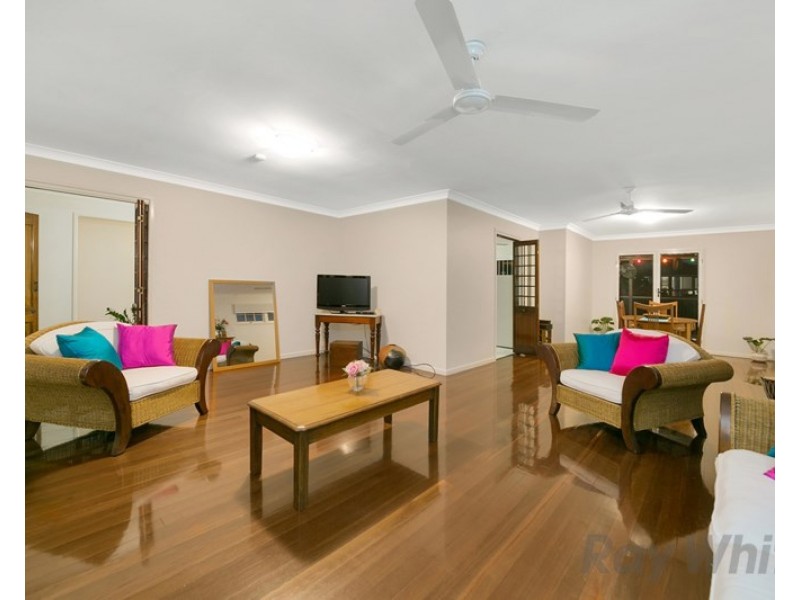 29 Darlington Street, Macgregor QLD 4109