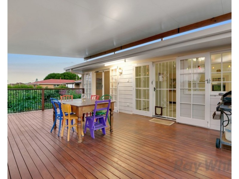 29 Darlington Street, Macgregor QLD 4109