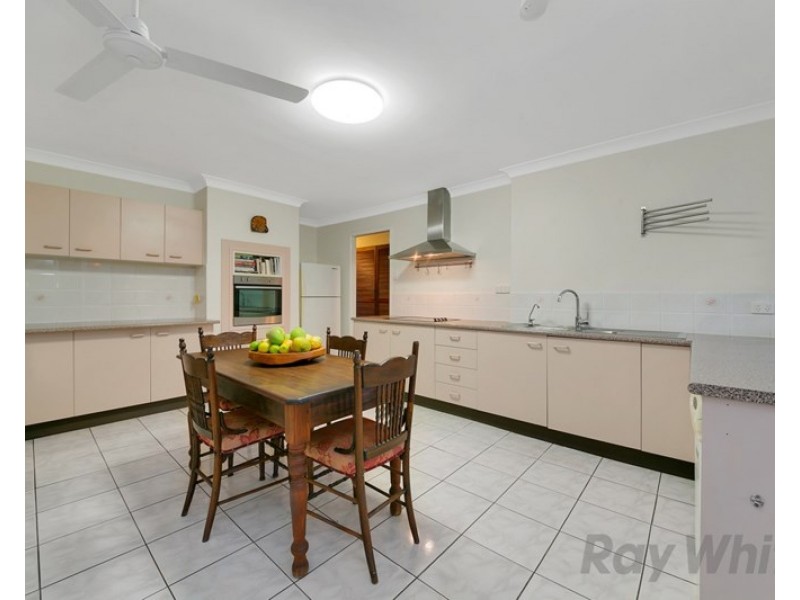 29 Darlington Street, Macgregor QLD 4109