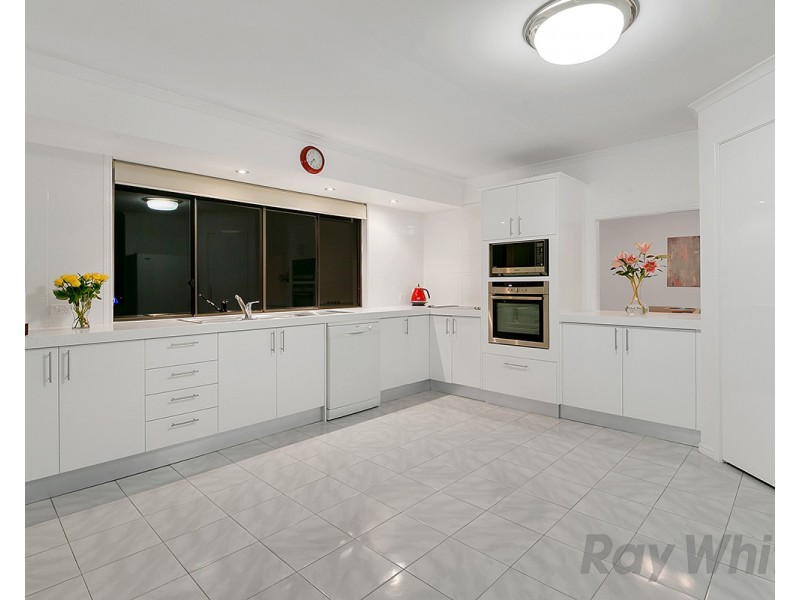 22 Petrina Street, Eight Mile Plains QLD 4113