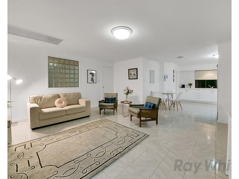 22 Petrina Street, Eight Mile Plains QLD 4113