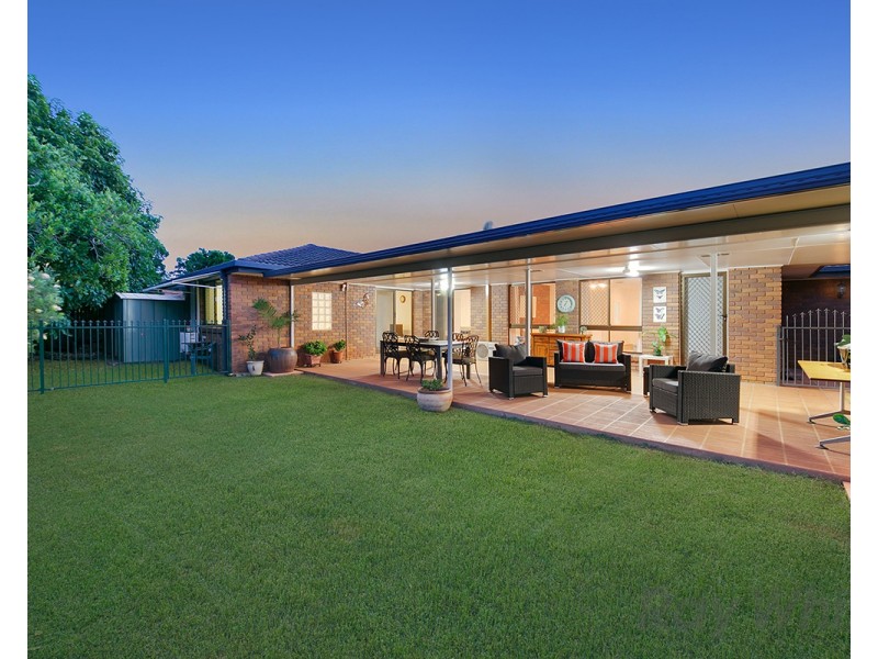 22 Petrina Street, Eight Mile Plains QLD 4113