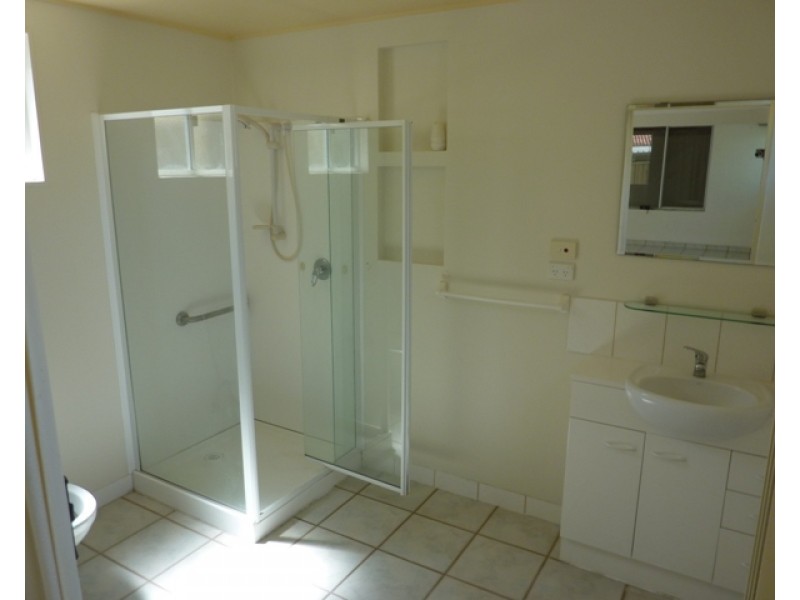 3 Skipton Street, Macgregor QLD 4109