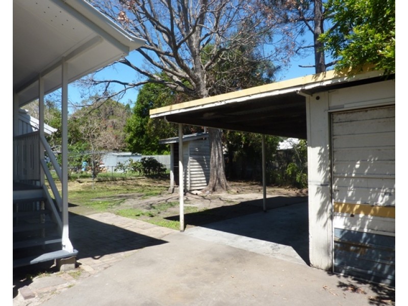 927 Boundary Road, Coopers Plains QLD 4108