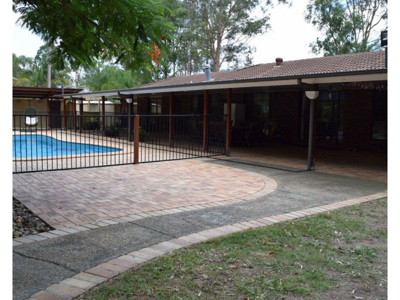 189 Brushwood Crescent, Cedar Grove QLD 4285