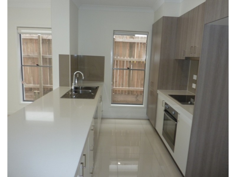 176 Cooper Crescent, Rochedale QLD 4123