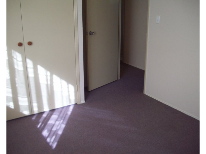 15 Angela Street, Boronia Heights QLD 4124