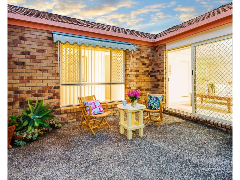 6 Larrell Close, Eight Mile Plains QLD 4113