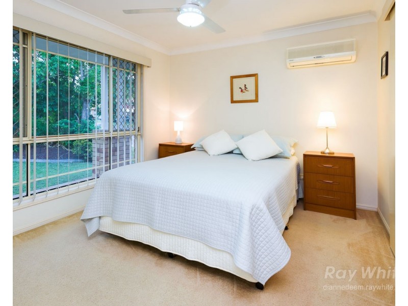 6 Larrell Close, Eight Mile Plains QLD 4113