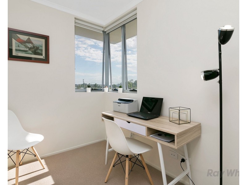 201/66 Slobodian Avenue, Eight Mile Plains QLD 4113