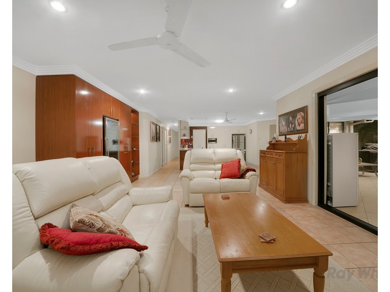 76 Parfrey Road, Rochedale South QLD 4123