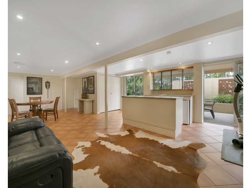 7 Mourilyan Street, Mansfield QLD 4122