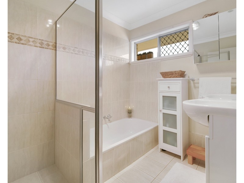 7 Mourilyan Street, Mansfield QLD 4122