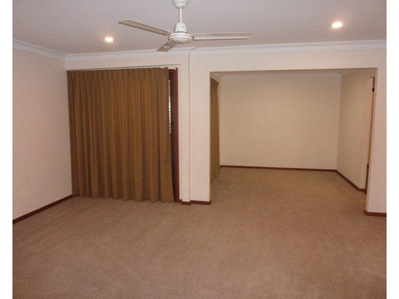 10 Woorabinda Street, Runcorn QLD 4113