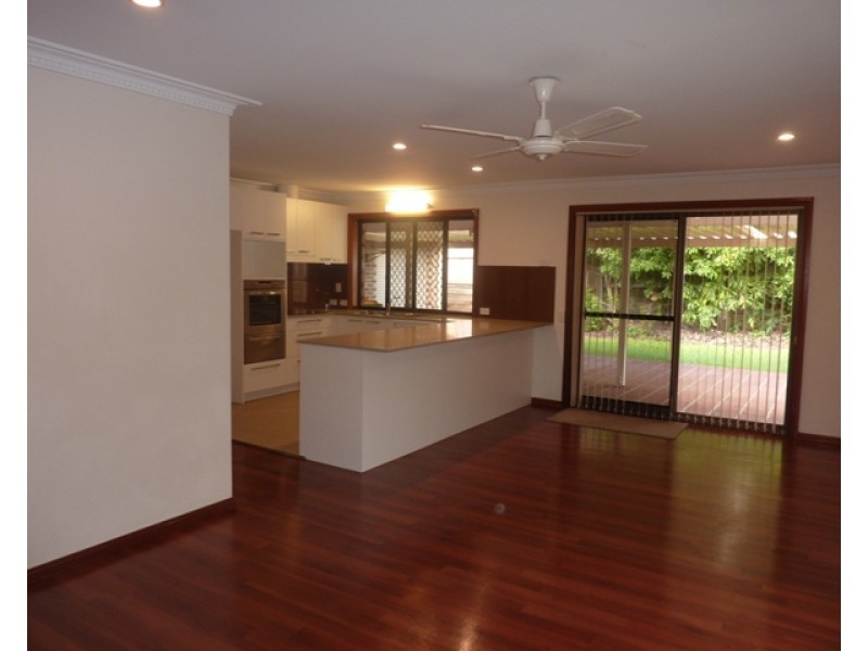 10 Woorabinda Street, Runcorn QLD 4113