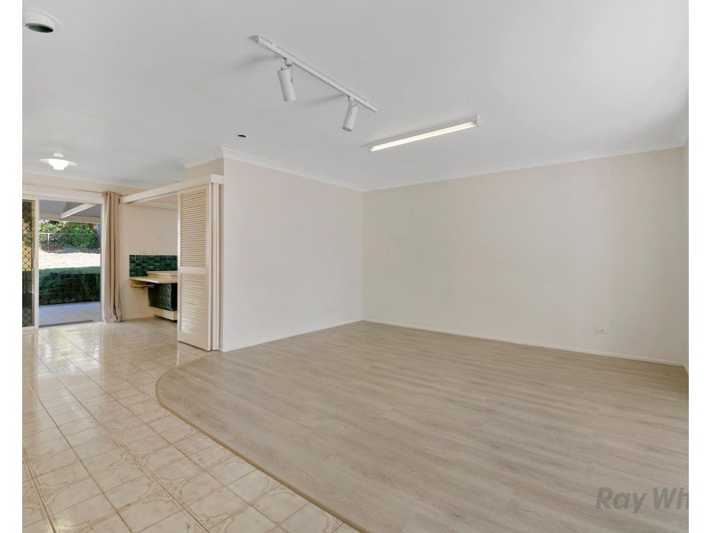 8 Narooma Street, Sunnybank QLD 4109