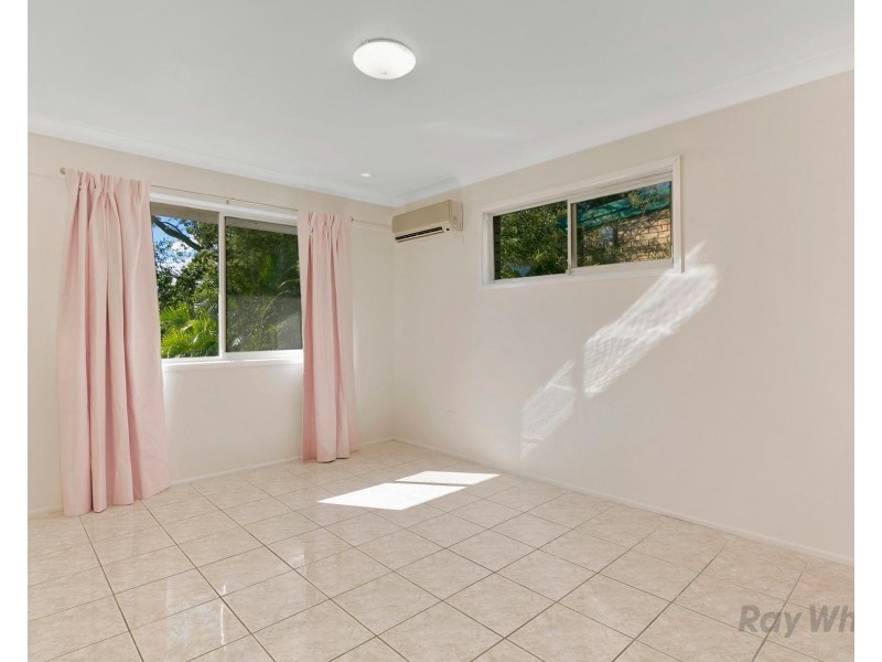 8 Narooma Street, Sunnybank QLD 4109