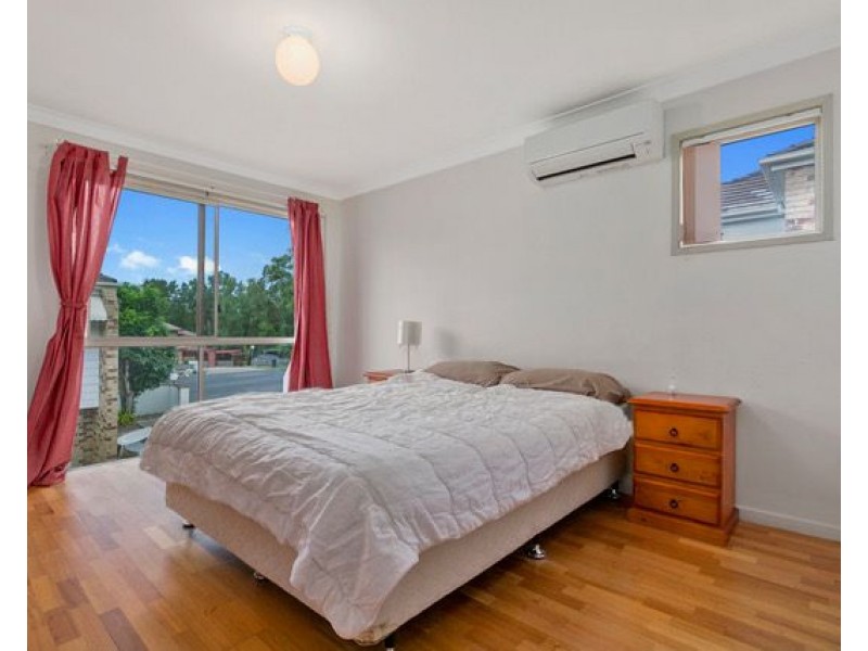 8/27 – 35 Lani Street, Wishart QLD 4122