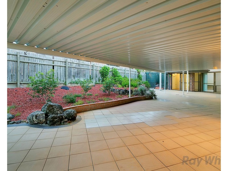 1 Stanton Court, Eight Mile Plains QLD 4113