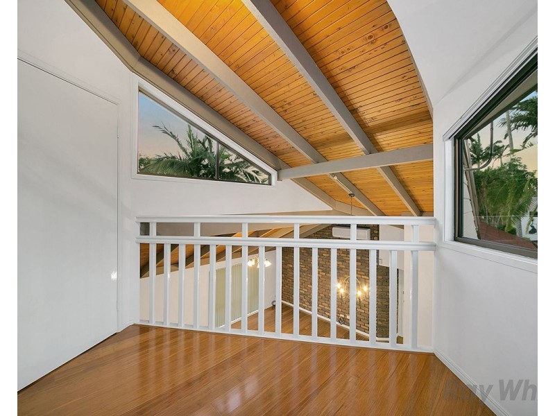 1 Stanton Court, Eight Mile Plains QLD 4113