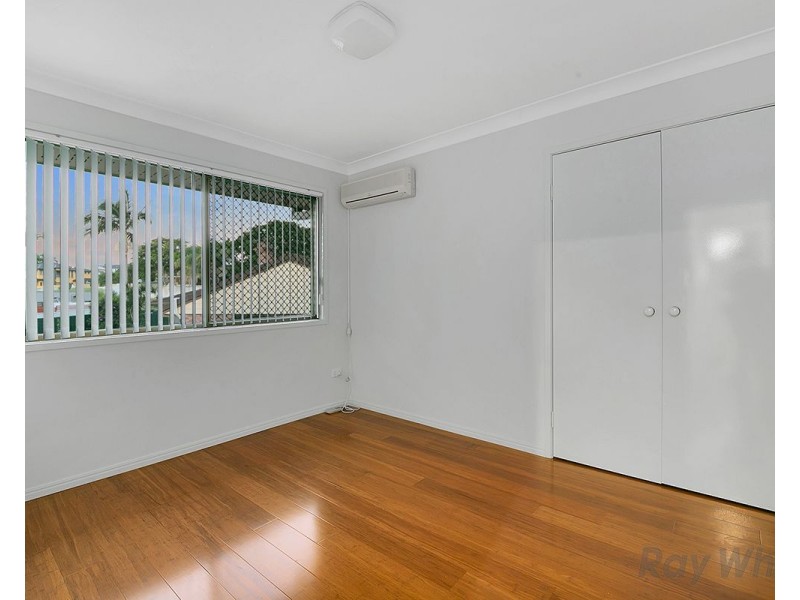 1 Stanton Court, Eight Mile Plains QLD 4113