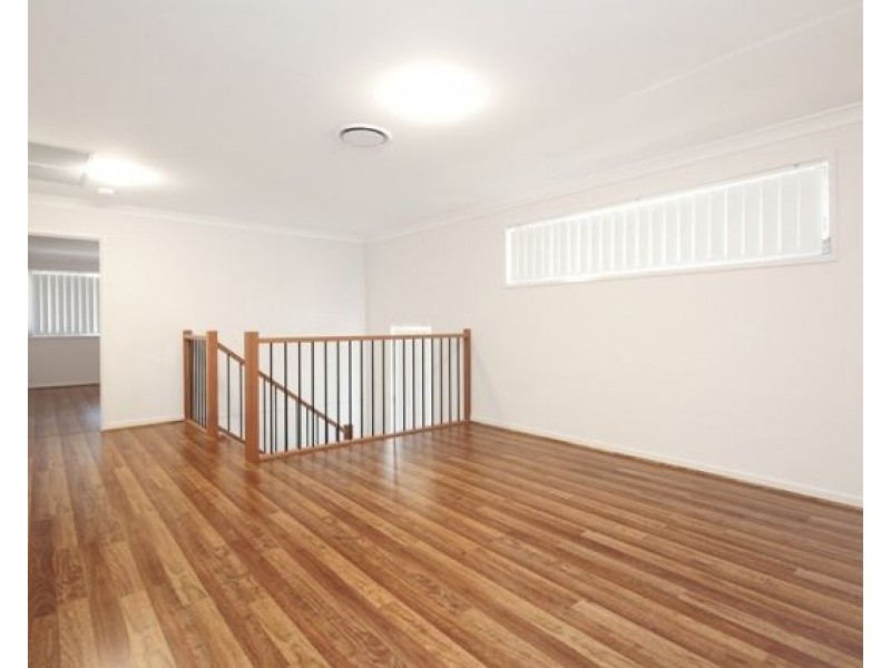 16 Dance Crescent, Eight Mile Plains QLD 4113