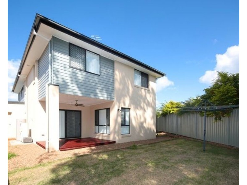 16 Dance Crescent, Eight Mile Plains QLD 4113