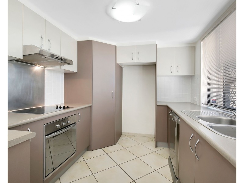 22/12 Mailey Street, Mansfield QLD 4122