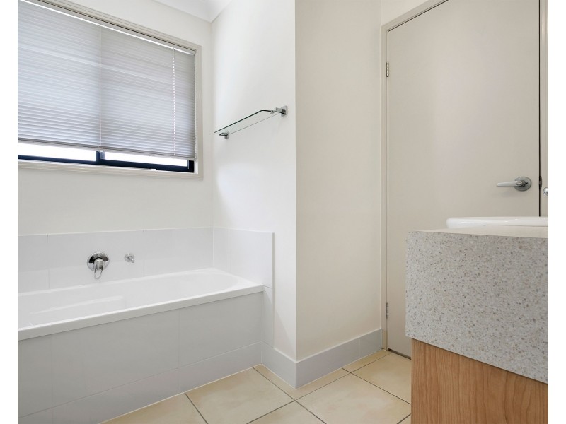 22/12 Mailey Street, Mansfield QLD 4122