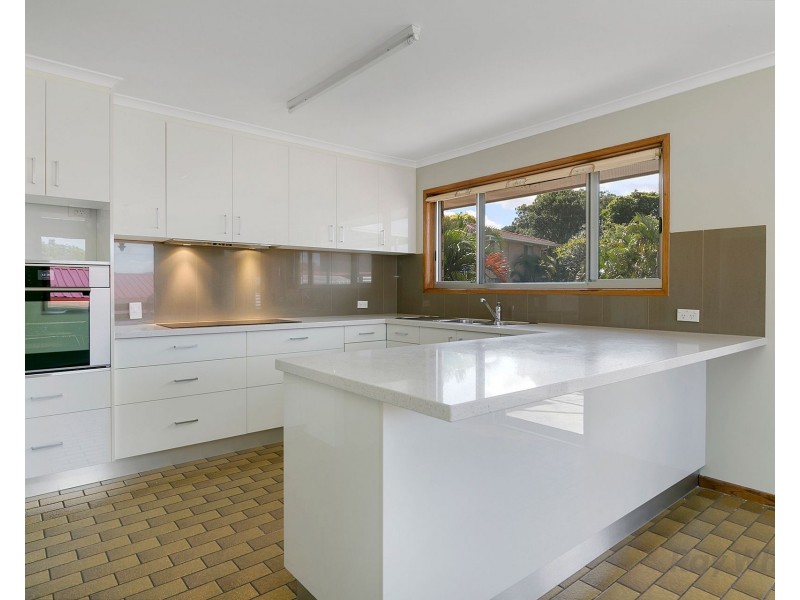 20 Hanover Street, Macgregor QLD 4109