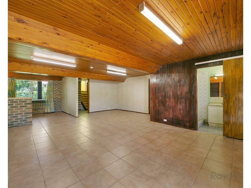 20 Hanover Street, Macgregor QLD 4109