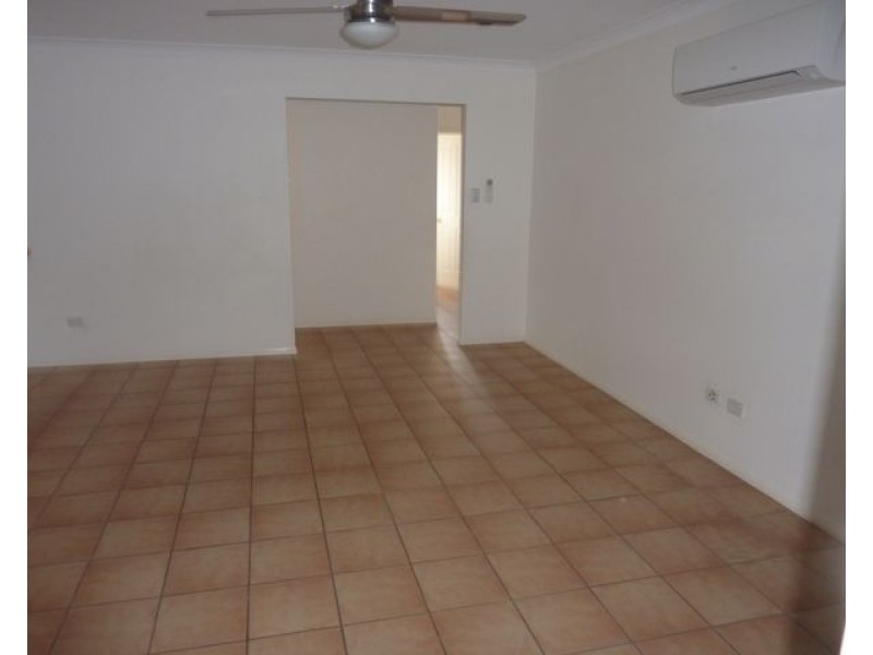 28 Sunflower Street, Calamvale QLD 4116