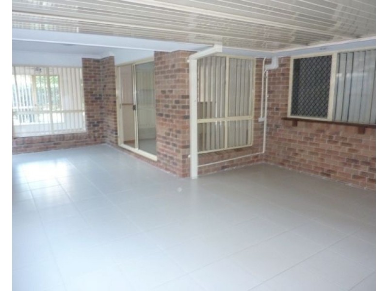 28 Sunflower Street, Calamvale QLD 4116