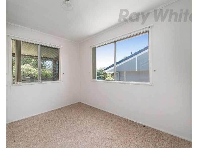 124 Nyleta Street, Coopers Plains QLD 4108