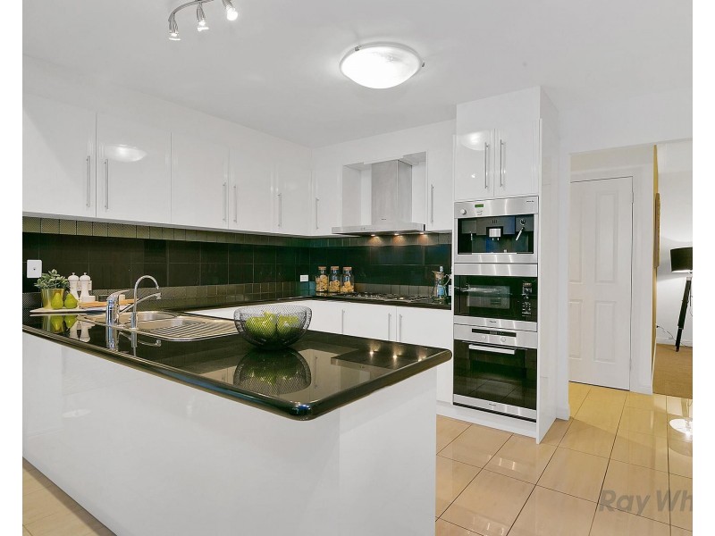 31 Ellendale Circuit, Eight Mile Plains QLD 4113