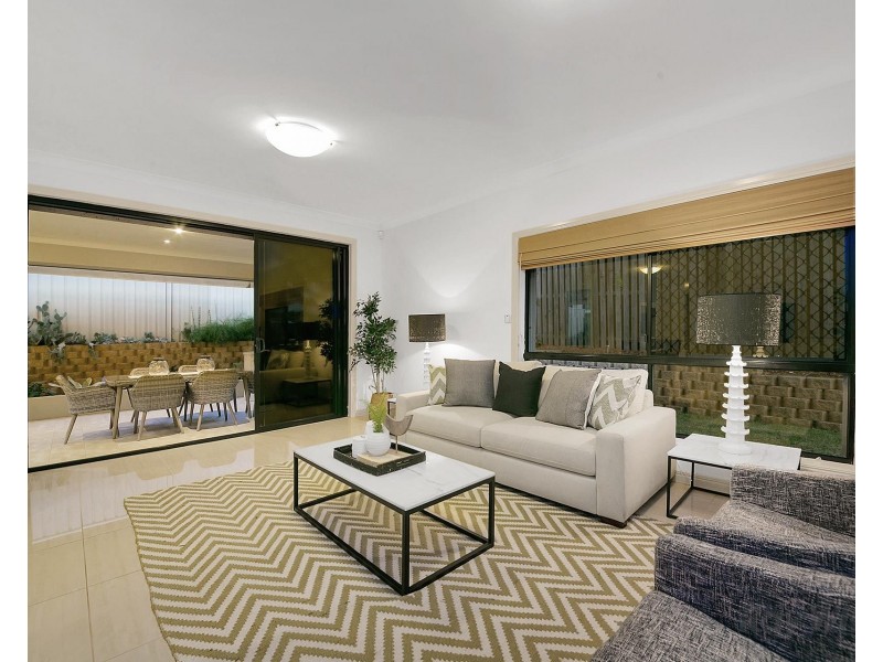 31 Ellendale Circuit, Eight Mile Plains QLD 4113