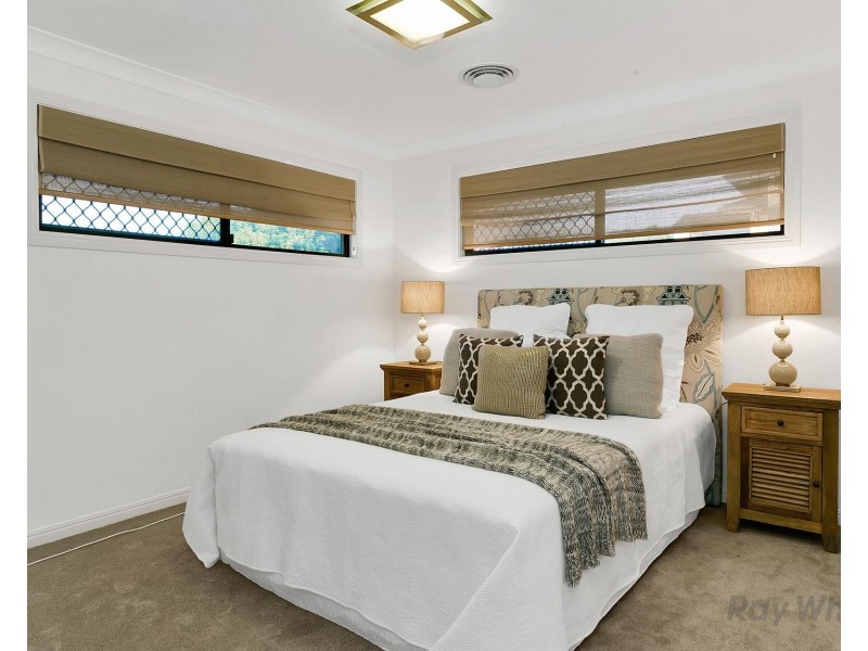 31 Ellendale Circuit, Eight Mile Plains QLD 4113