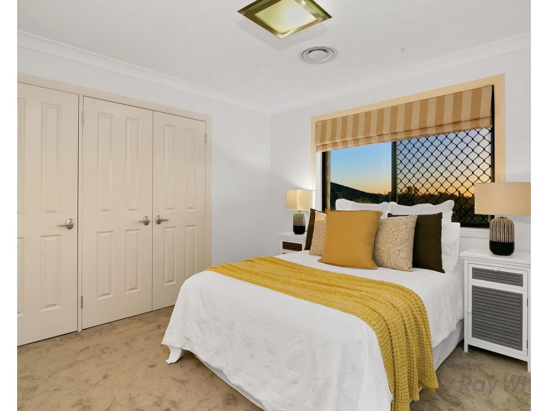 31 Ellendale Circuit, Eight Mile Plains QLD 4113